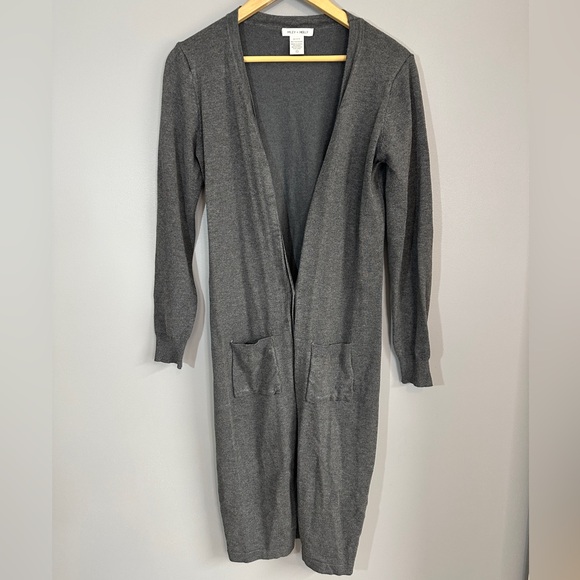 Miley & Molly Long Gray Cardigan Women's Large Sweater Pockets Button Up - Picture 2 of 4
